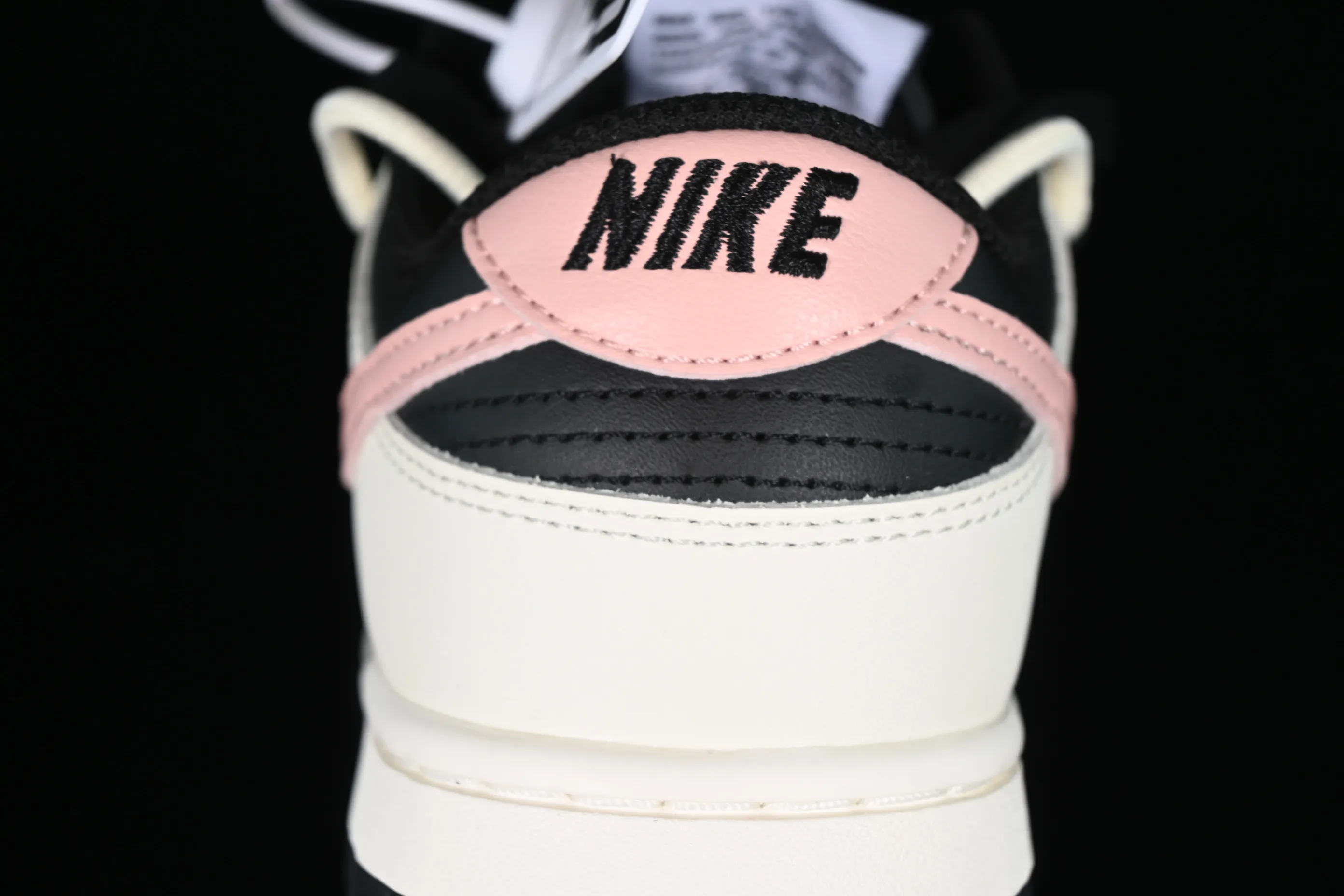 All categories Nk SB Dunk series Nk SB Dunk Low low-top sneakers CS version Nk Dunk Low Steam Puppet-Smoky Rose SB strap low-top casual sneakers FD1232-001